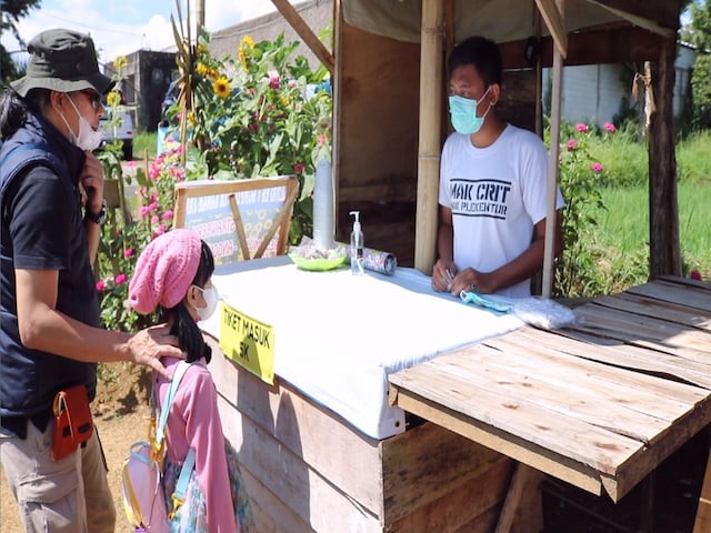 Loket Tiket Kebun Bunga Matahari Puncak Bogor